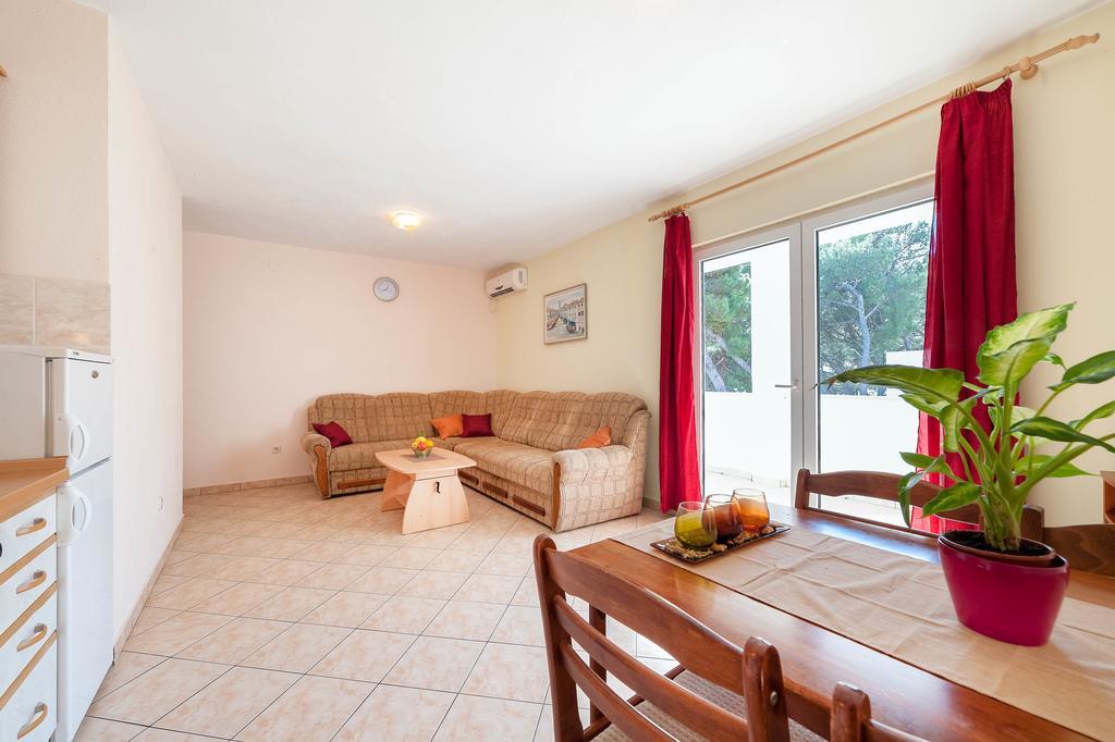 Apartments Maras Šibenik Buitenkant foto