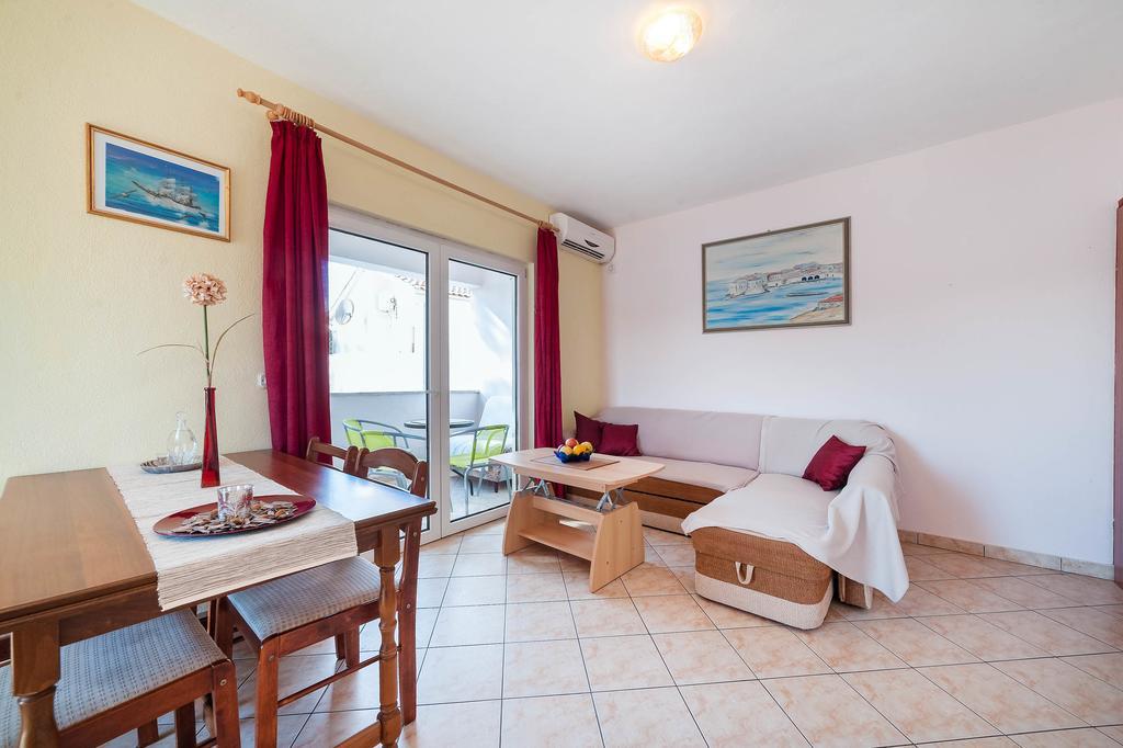 Apartments Maras Šibenik Buitenkant foto